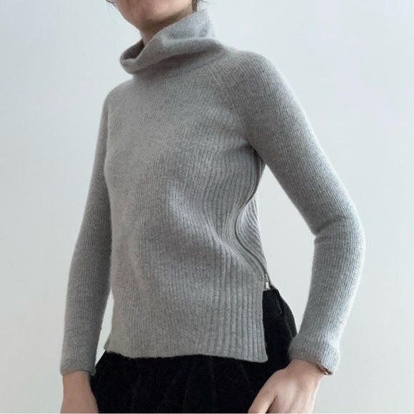 VINCE GREY SWEATER WITH SIDE ZIPPER CASHMERE & WOOL BLEND - Picture 1 of 15